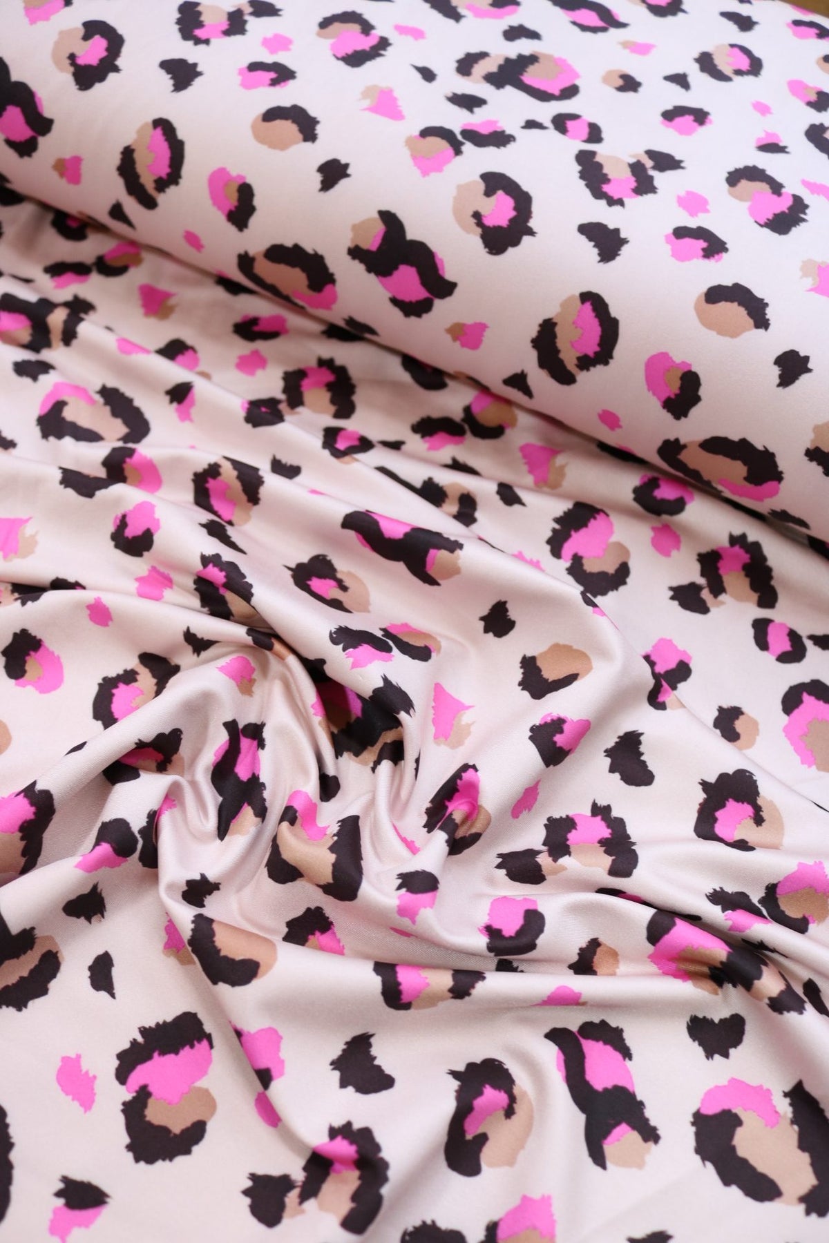 Dupont Leo Pink